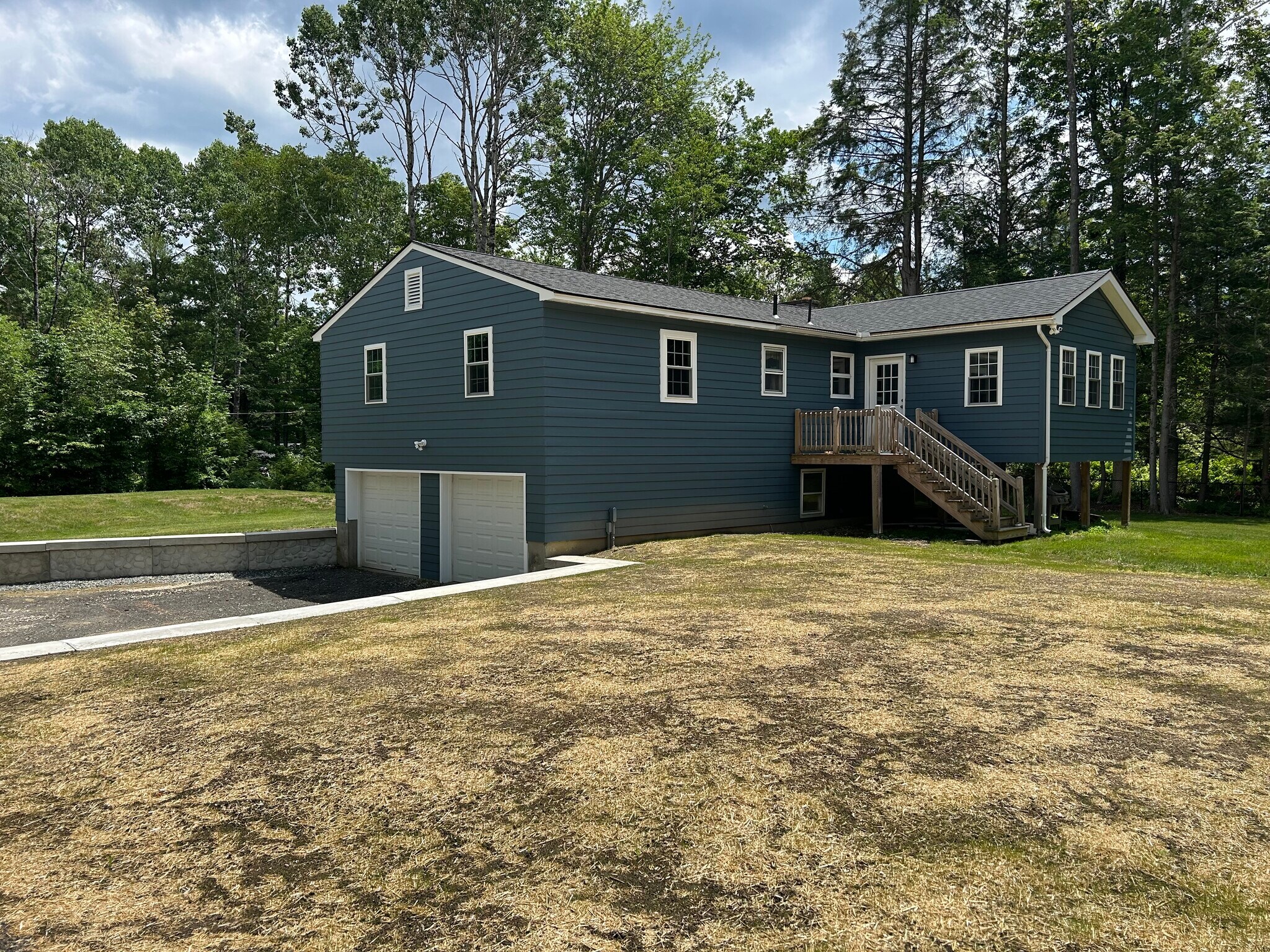 Building Photo - 67 Sherwood Dr