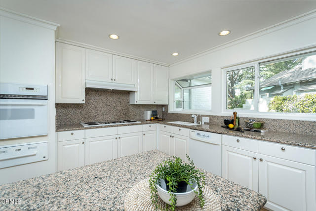 Building Photo - 5045 Redwillow Ln