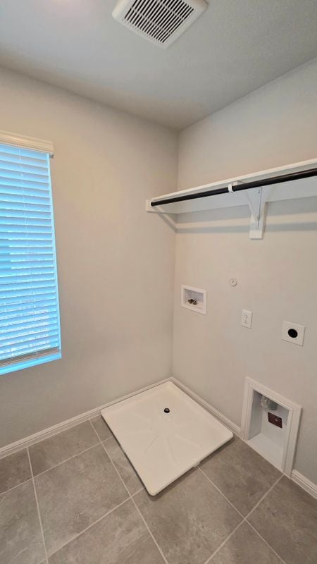 Building Photo - 920 Santa Lucia Dr