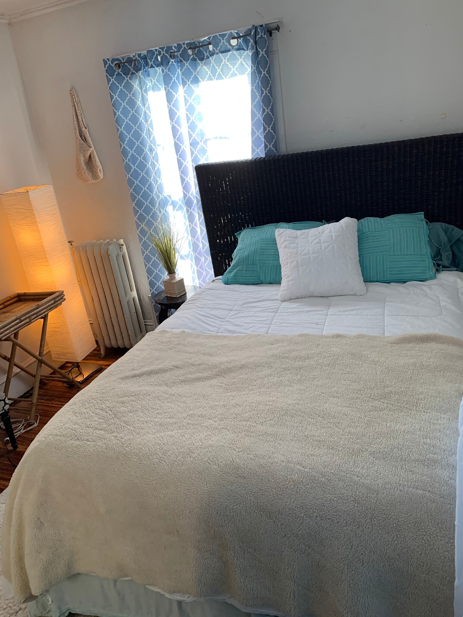 Building Photo - 850 Elrod Ave