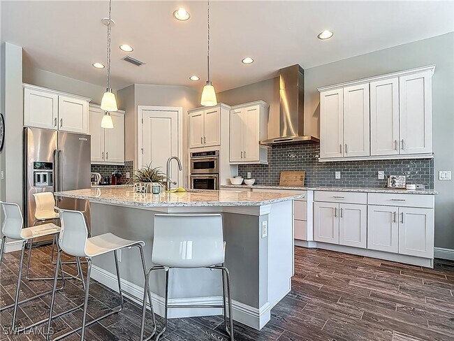 Building Photo - 4524 Tamarind Way
