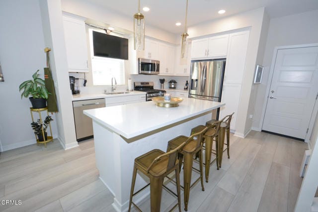 Building Photo - 649 Winchester Dr