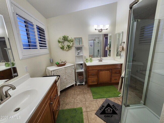 Building Photo - 15548 W Catalina Dr