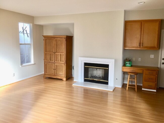 Building Photo - 603 Rockingham Ln