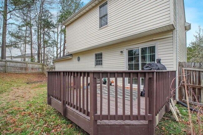 Building Photo - 4410 Caven Ct N