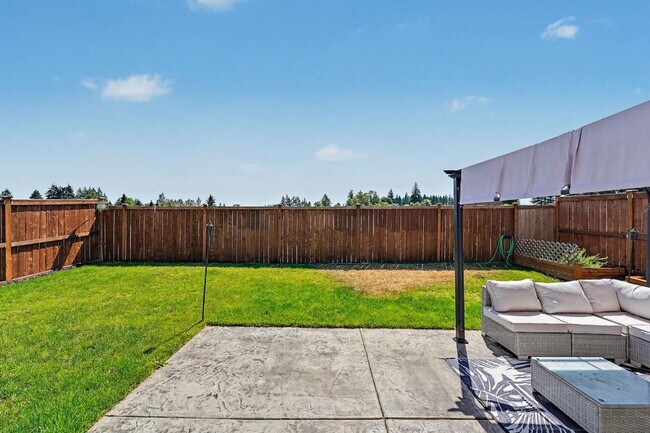 Building Photo - 15065 Iverson Lp SE
