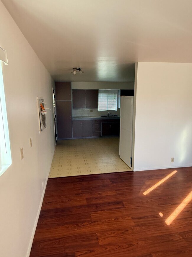 Building Photo - 9278 11th Ave