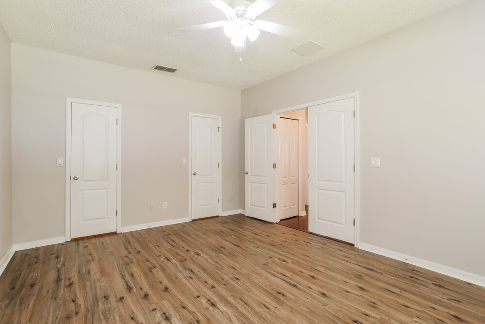 Building Photo - 2411 Watermill Dr