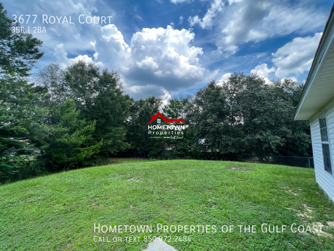 Building Photo - 3677 Royal Ct