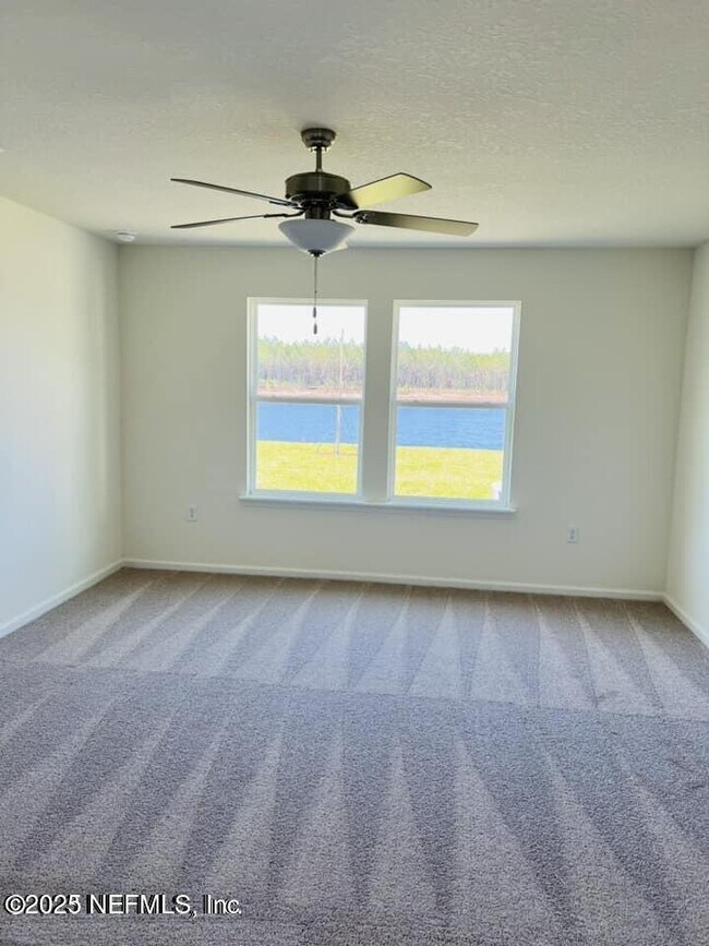 Building Photo - 10961 Stapleton Dr