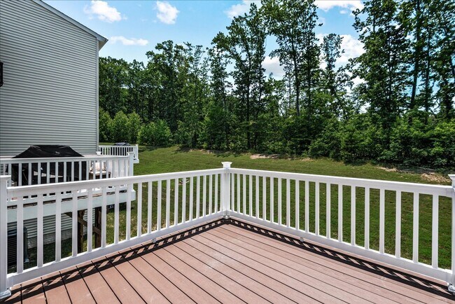 Building Photo - 6310 Crittenden Ln