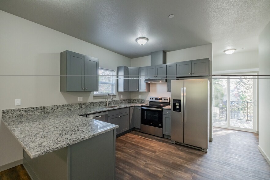 Building Photo - 384 24th St NE