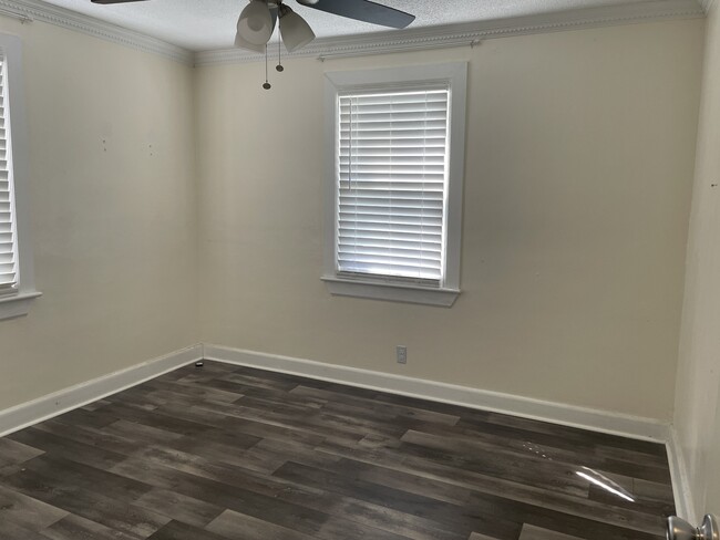 Building Photo - 3752 Tait Terrace