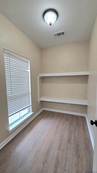 Building Photo - 2934 Nicholson Lake Dr