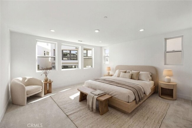 Building Photo - 164 Apron