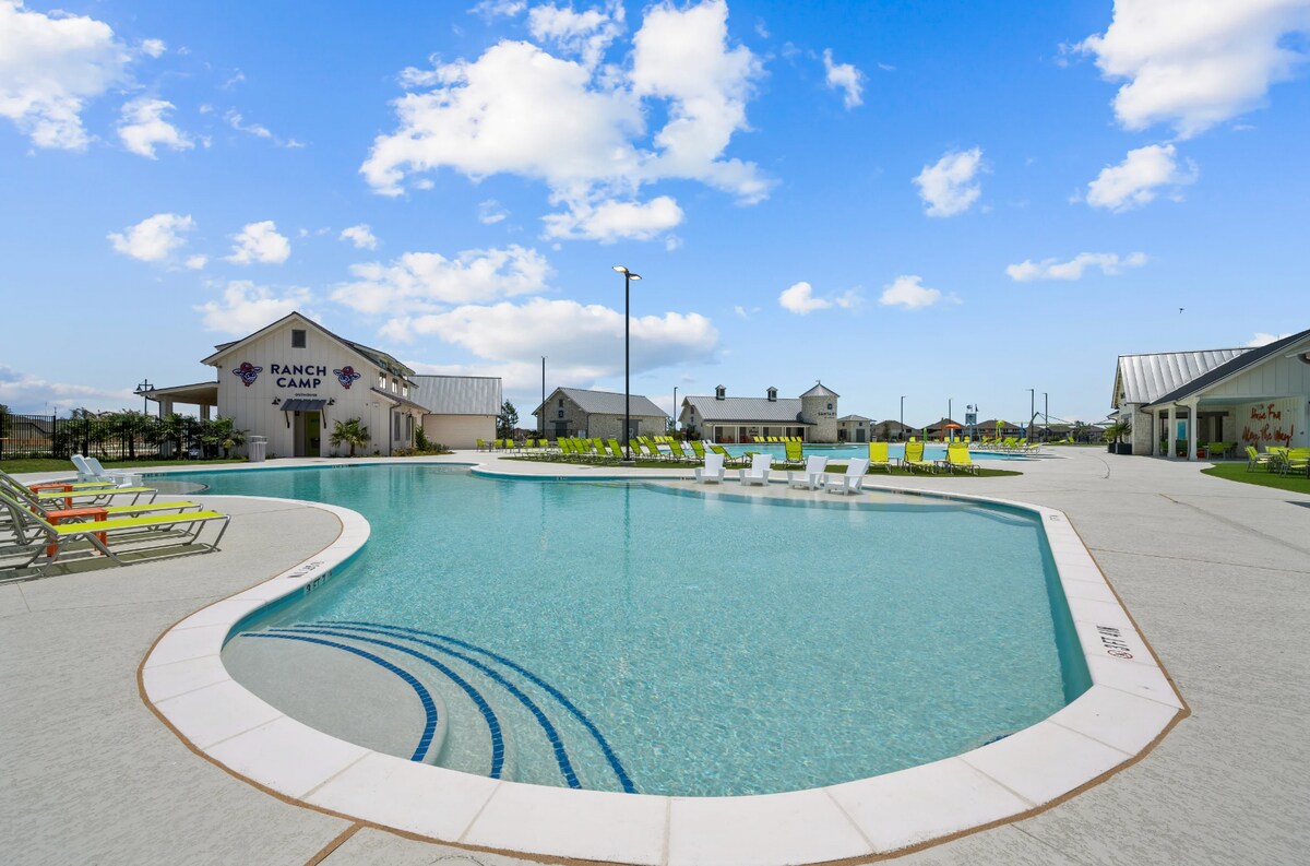 Building Photo - 117 Redonda Dr