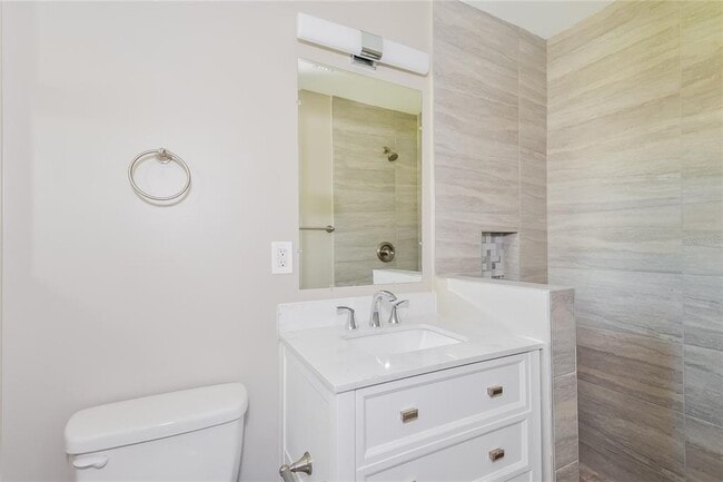 Building Photo - 2839 Hope St