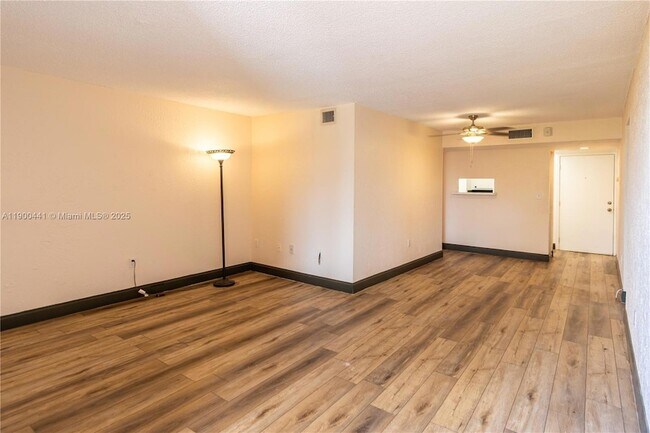 Building Photo - 10500 SW 108th Ave