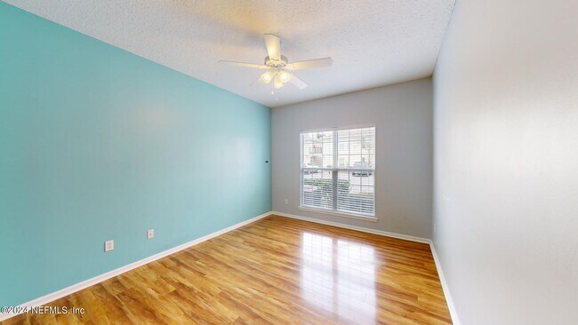 Building Photo - 211 Jardin De Mer Pl