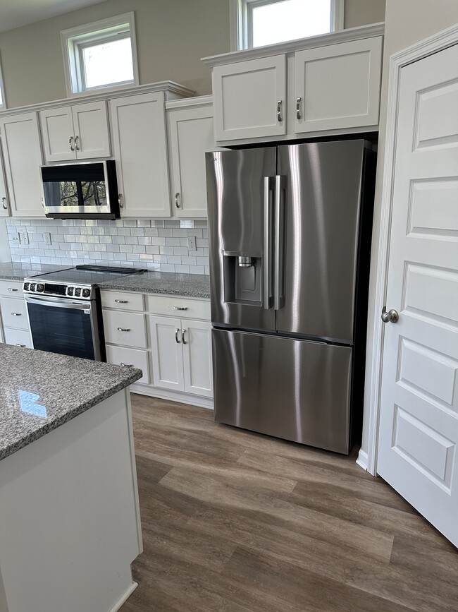Building Photo - 3025 Lodge View Ct