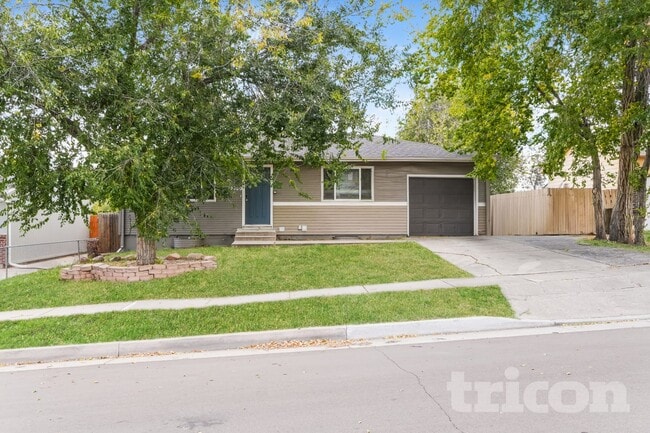 Building Photo - 258 Vehr Dr