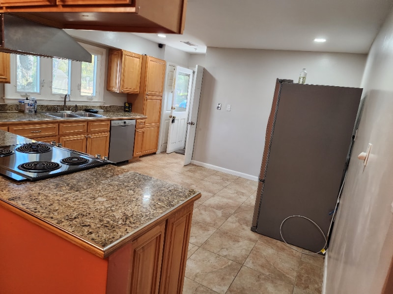 Building Photo - 2505 McKenzie Rd