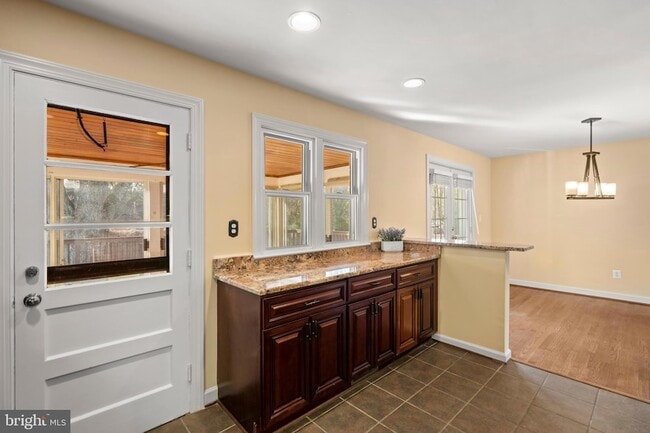 Building Photo - 1726 Baldwin Dr