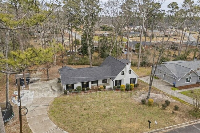 Building Photo - 1304 Dominica Dr