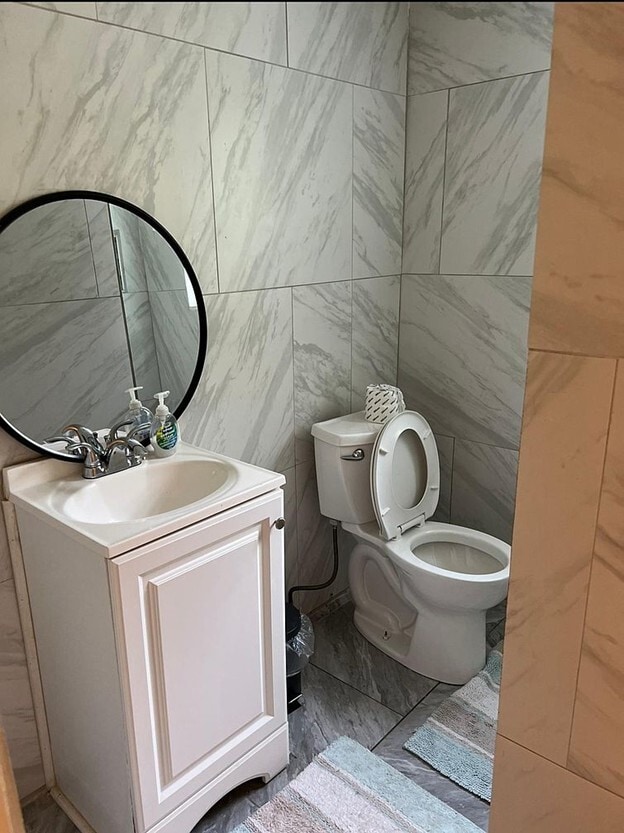 Building Photo - 1441 Andrews St NW