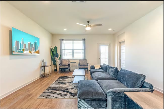 Building Photo - 141 Parryi Cove