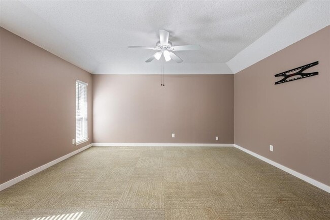 Building Photo - 2407 Harrowden Dr