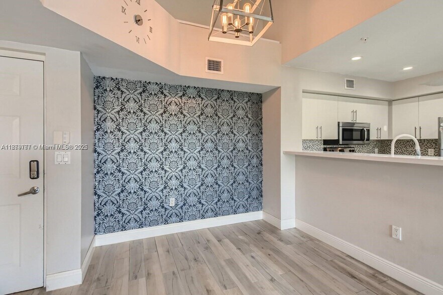 Building Photo - 12178 Saint Andrews Pl