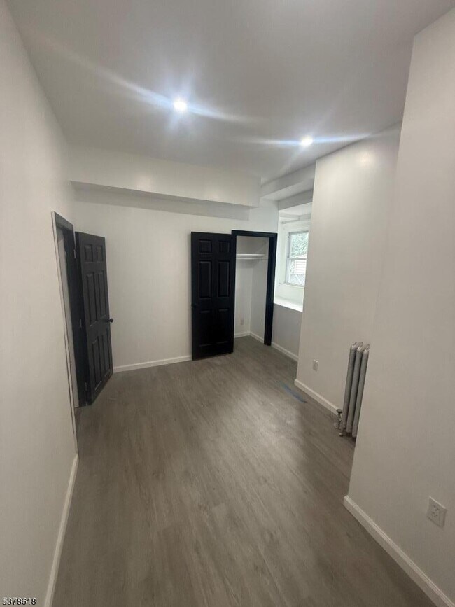 Building Photo - 15 Winthrop Terrace