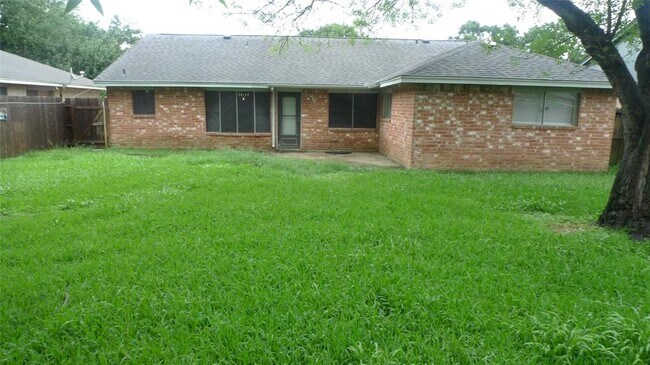 Building Photo - 11311 Verlaine Dr