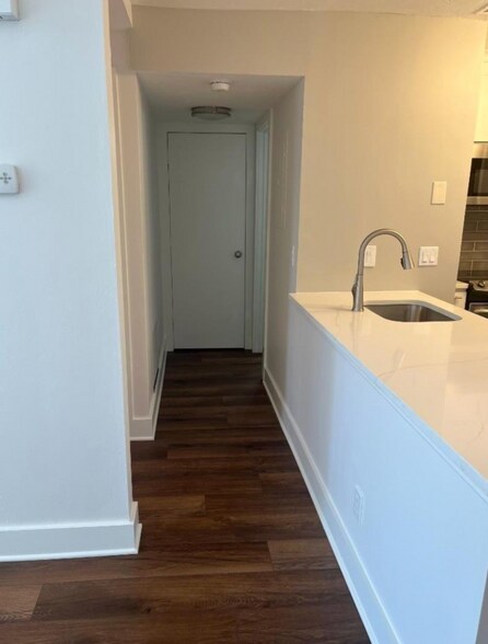 Building Photo - 22 Tansy Ct