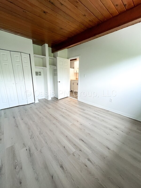 Building Photo - 3205 Joan Rd