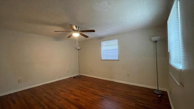 Building Photo - 6328 Delacy Rd