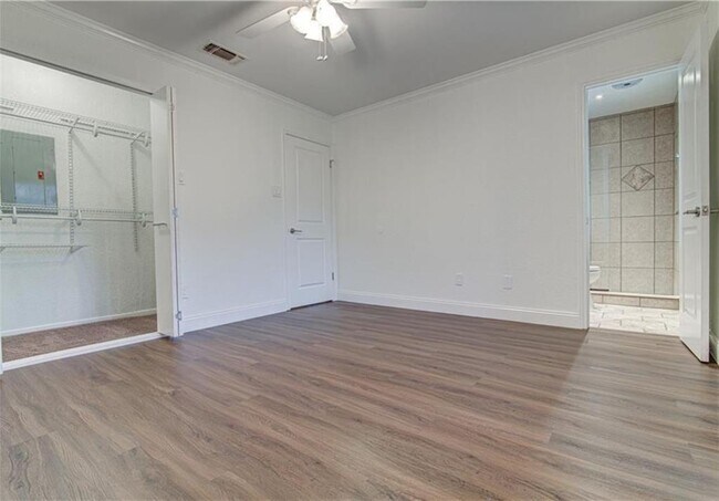 Building Photo - 1905 Moonlight Dr