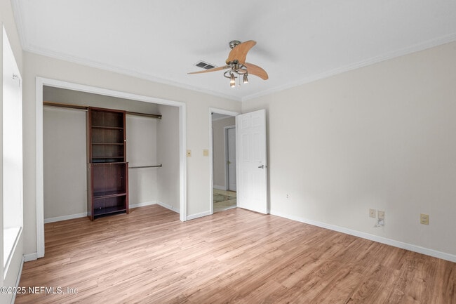 Building Photo - 764 Hazelwood Ct