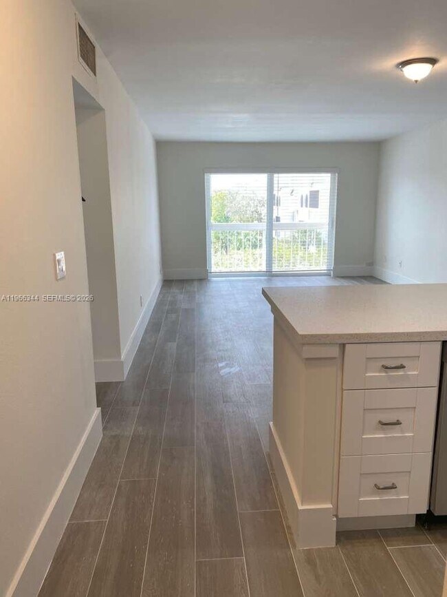 Building Photo - 7701 Camino Real