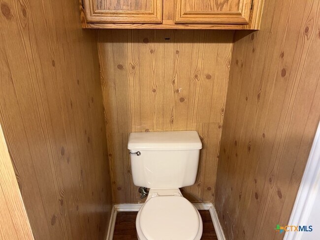 Building Photo - 3505 Winchester Dr