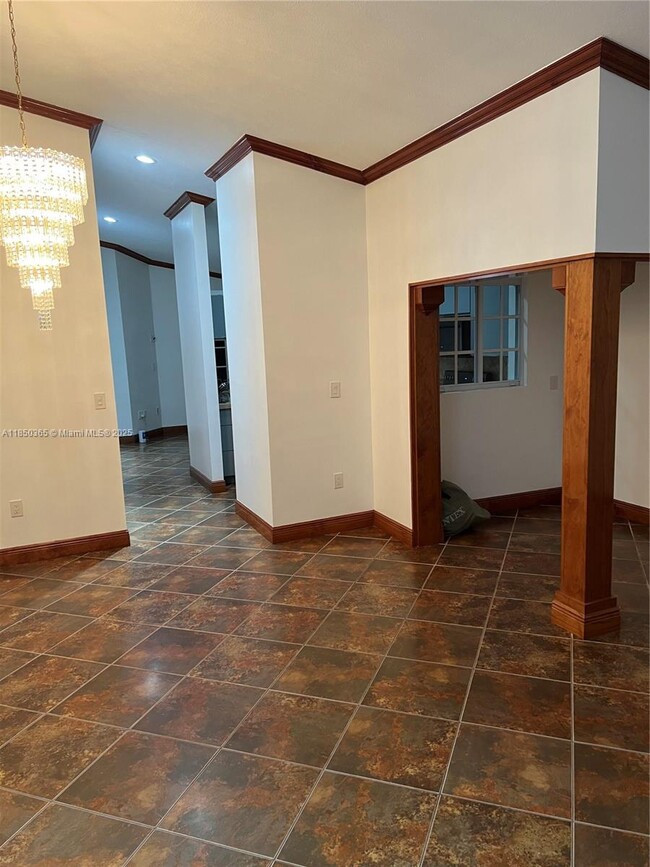 Building Photo - 5221 SW 154th Pl