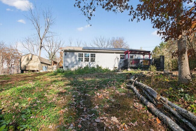 Building Photo - 318 Souther Rd