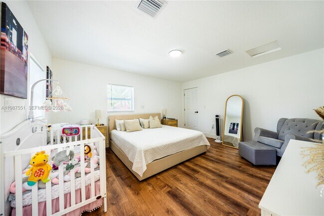 Building Photo - 10050 SW 171st St