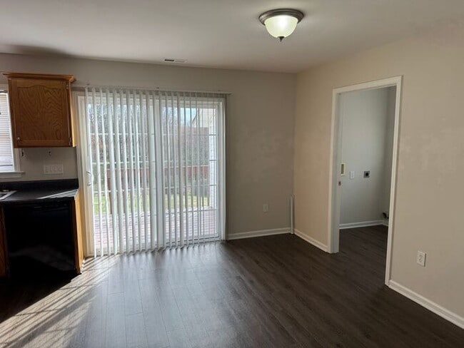 Building Photo - Nice Townhouse! near downtown Landis, NC!