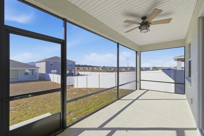 Building Photo - 7288 SW 64th St Rd