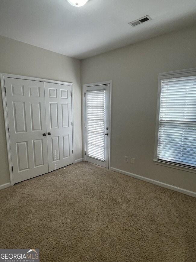 Building Photo - 42 Star Spangled Ln