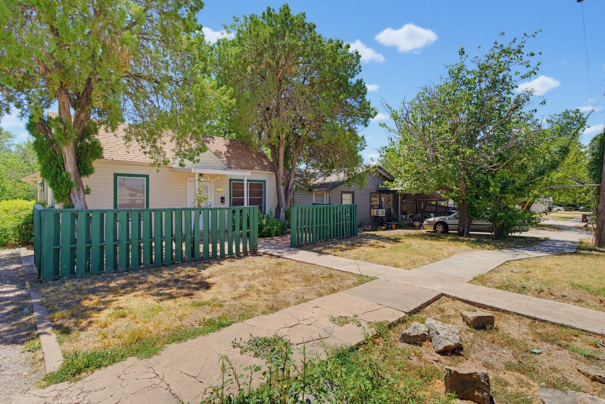 Building Photo - 2717 S 11th St