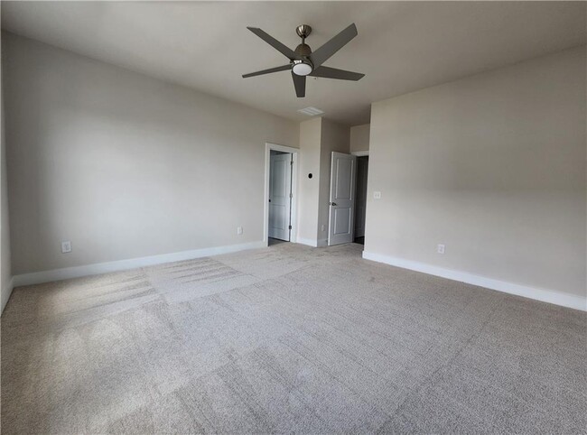 Building Photo - 1222 Waterfall Ct