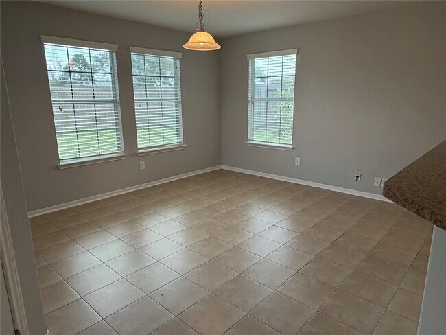 Building Photo - 9403 Sunflower Ridge Ln